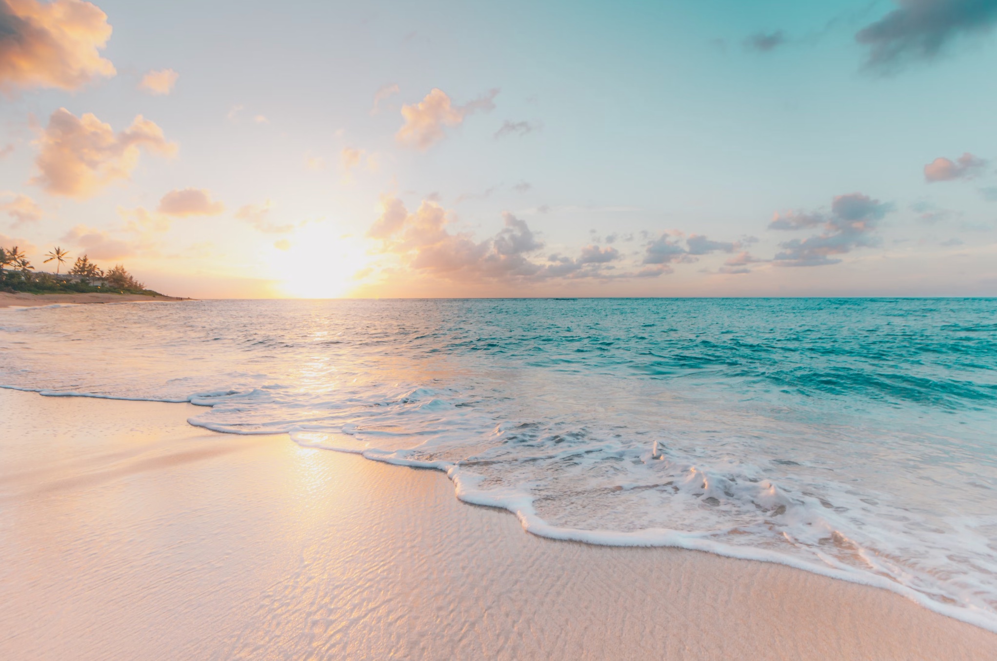 Sunrise over ocean waves symbolizing the natural rhythm of the menstrual cycle